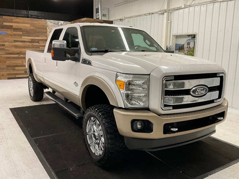 2012 Ford F-350 King Ranch Crew Cab 4X4 / 6.7L DIESEL / LIFTED  / LOCAL TRUCK / RUST FREE / Leather w. Heated & Cooled Seats / LIFTED w. 35 " MUD TIRES / SHARP & CLEAN !! - Photo 2 - Gladstone, OR 97027