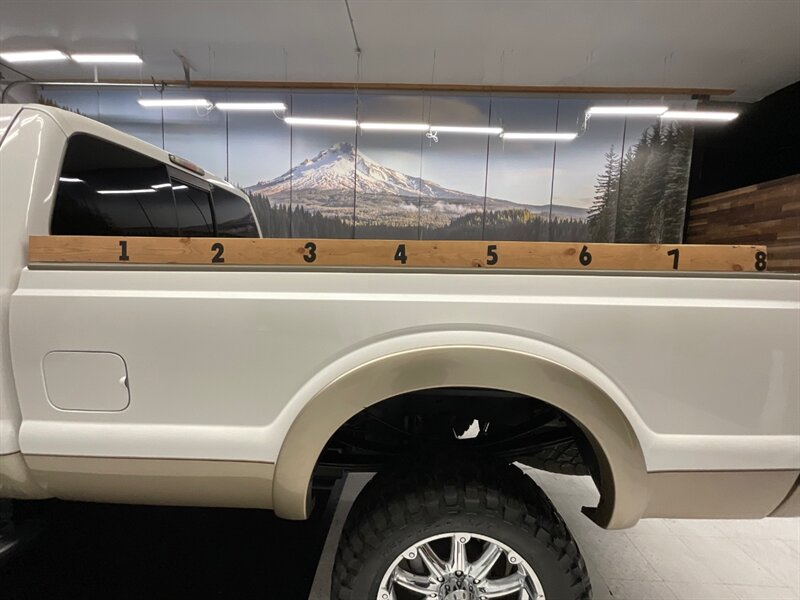 2012 Ford F-350 King Ranch Crew Cab 4X4 / 6.7L DIESEL / LIFTED  / LOCAL TRUCK / RUST FREE / Leather w. Heated & Cooled Seats / LIFTED w. 35 " MUD TIRES / SHARP & CLEAN !! - Photo 26 - Gladstone, OR 97027