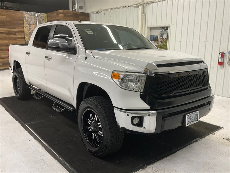 2015 Toyota Tundra Limited CREWMAX 4X4 / 5.7L V8 / LIFTED  / Leather & Heated Seats / Navigation & Sunroof - Photo 2 - Gladstone, OR 97027