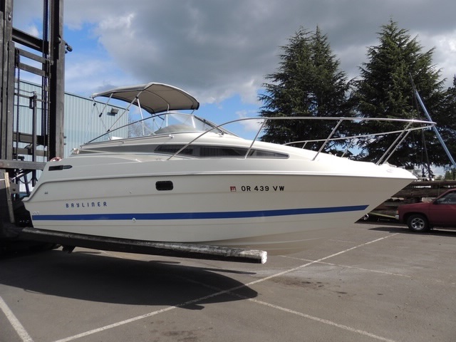 1994 Bayliner Ciera 2355 Cabin Sunbridge Cruiser 23 Trailer