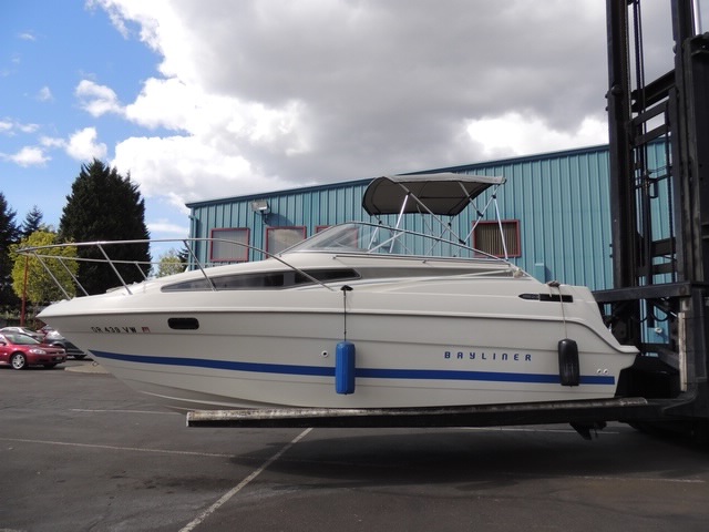 1994 Bayliner Ciera 2355 Cabin Sunbridge Cruiser 23 Trailer