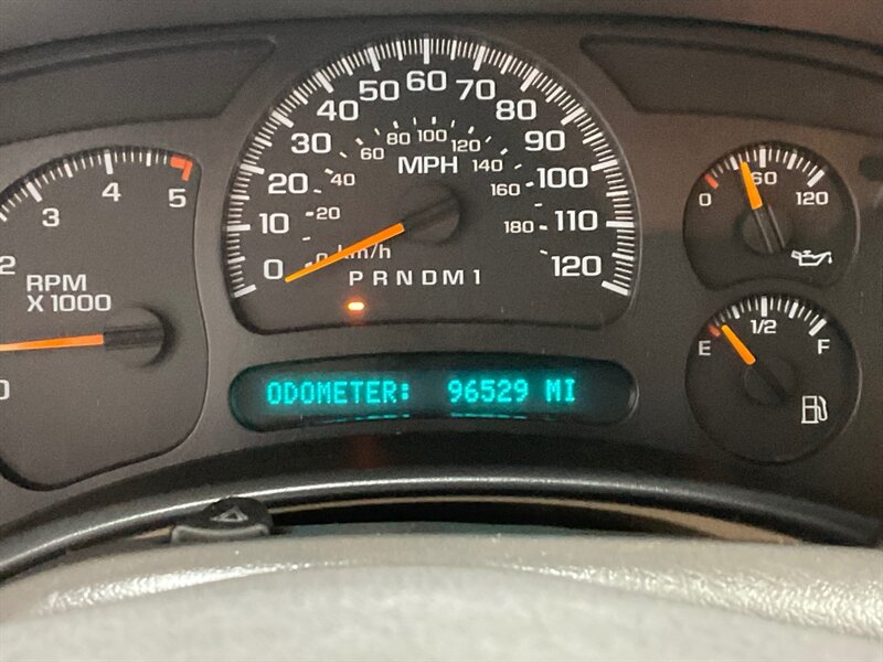 2007 GMC Sierra 2500 SLT Classic Crew Cab 4X4 / 6.6L DIESEL / LBZ MOTOR  / LIFTED w. BRAND NEW WHEELS & TIRES/ Leather Heated Seats / ZERO RUST / ONLY 96K MILES - Photo 49 - Gladstone, OR 97027