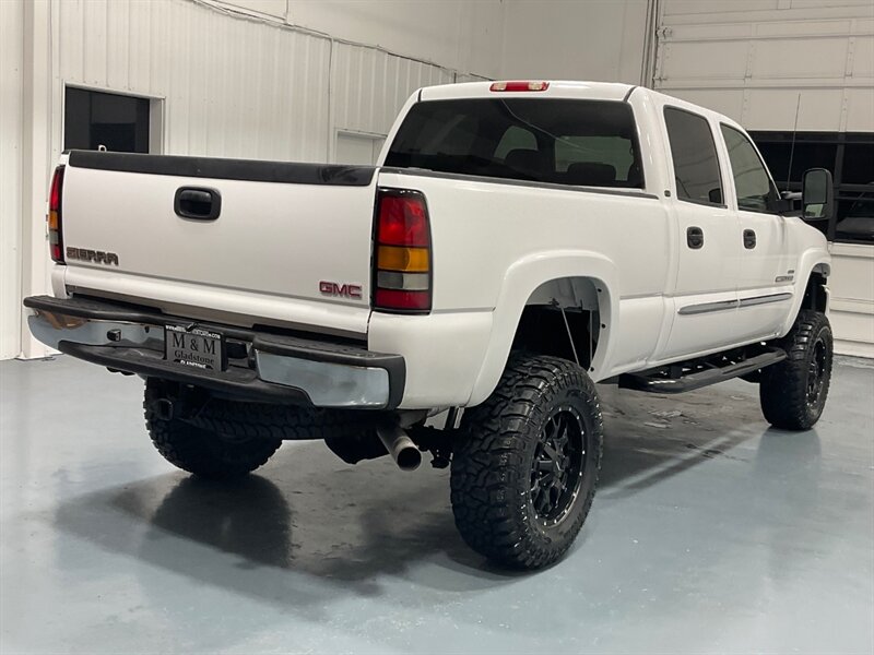 2007 GMC Sierra 2500 SLT Classic Crew Cab 4X4 / 6.6L DIESEL / LBZ MOTOR  / LIFTED w. BRAND NEW WHEELS & TIRES/ Leather Heated Seats / ZERO RUST / ONLY 96K MILES - Photo 7 - Gladstone, OR 97027