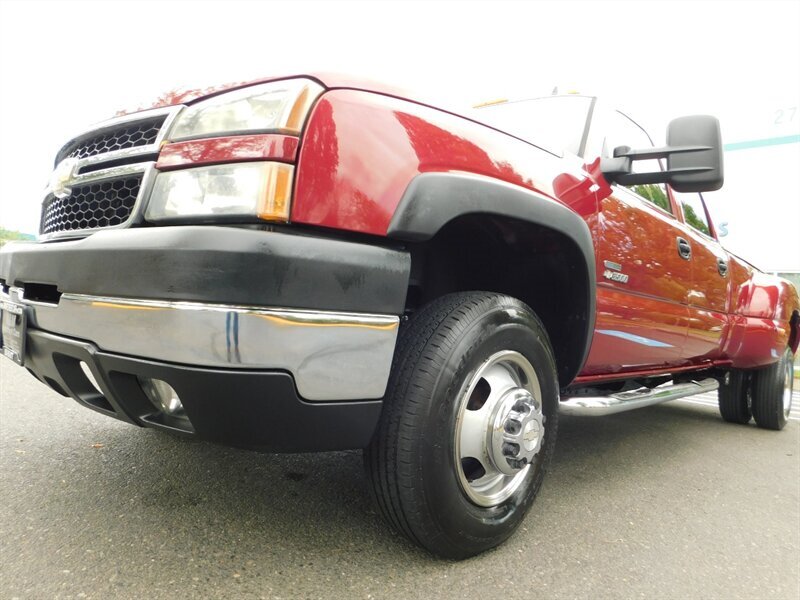 2006 Chevrolet Silverado 3500 LT Crew Cab 4X4 6.6L Duramax DUALLY 1-Owner leathe   - Photo 9 - Portland, OR 97217