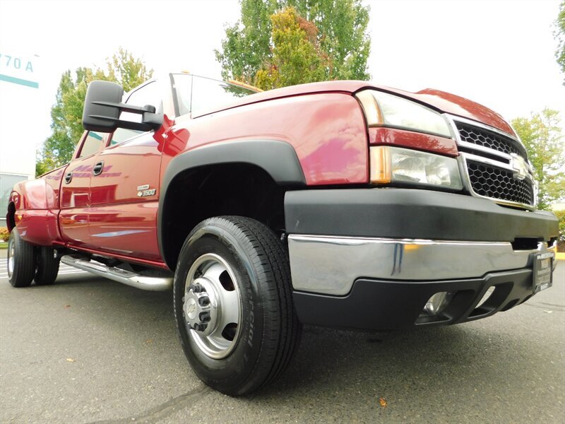 2006 Chevrolet Silverado 3500 LT Crew Cab 4X4 6.6L Duramax DUALLY 1-Owner leathe   - Photo 10 - Portland, OR 97217