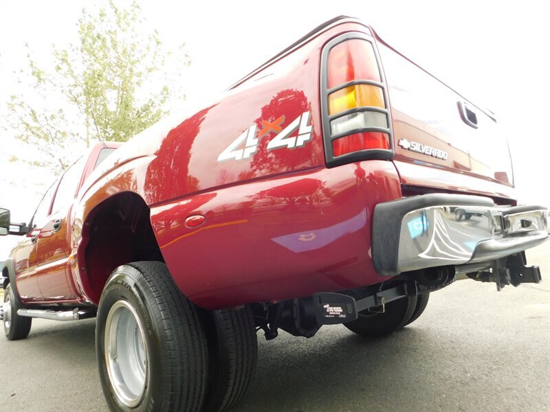 2006 Chevrolet Silverado 3500 LT Crew Cab 4X4 6.6L Duramax DUALLY 1-Owner leathe   - Photo 11 - Portland, OR 97217