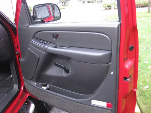 2004 Chevrolet Silverado 1500 LS   - Photo 30 - Portland, OR 97217