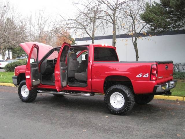 2004 Chevrolet Silverado 1500 LS   - Photo 10 - Portland, OR 97217