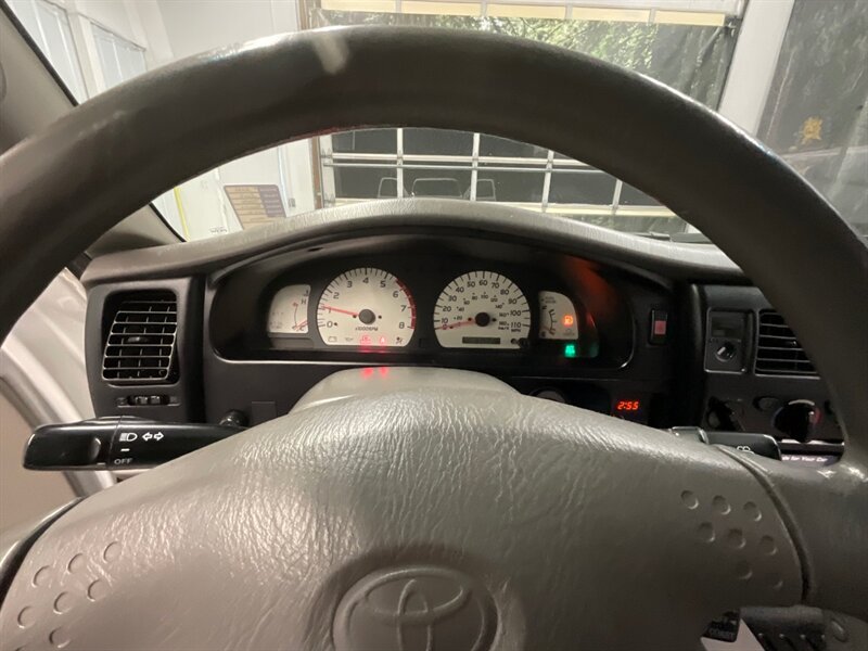 2003 Toyota Tacoma V6 SR5 Xtra Cab 4X4 / V6 / LOCAL / 114,000 MILES  RUST FREE / NEW TIMING BELT SERVICE / SHARP & CLEAN !! - Photo 34 - Gladstone, OR 97027