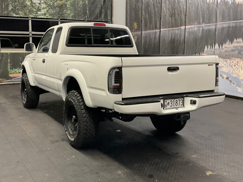 2003 Toyota Tacoma V6 SR5 Xtra Cab 4X4 / V6 / LOCAL / 114,000 MILES  RUST FREE / NEW TIMING BELT SERVICE / SHARP & CLEAN !! - Photo 7 - Gladstone, OR 97027