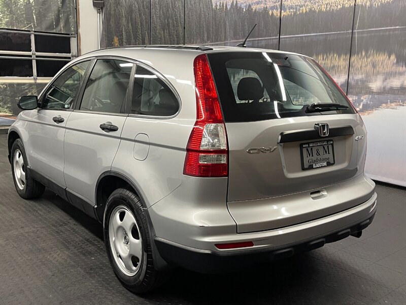 2010 Honda CR-V LX  Sport Utility AW   - Photo 7 - Gladstone, OR 97027