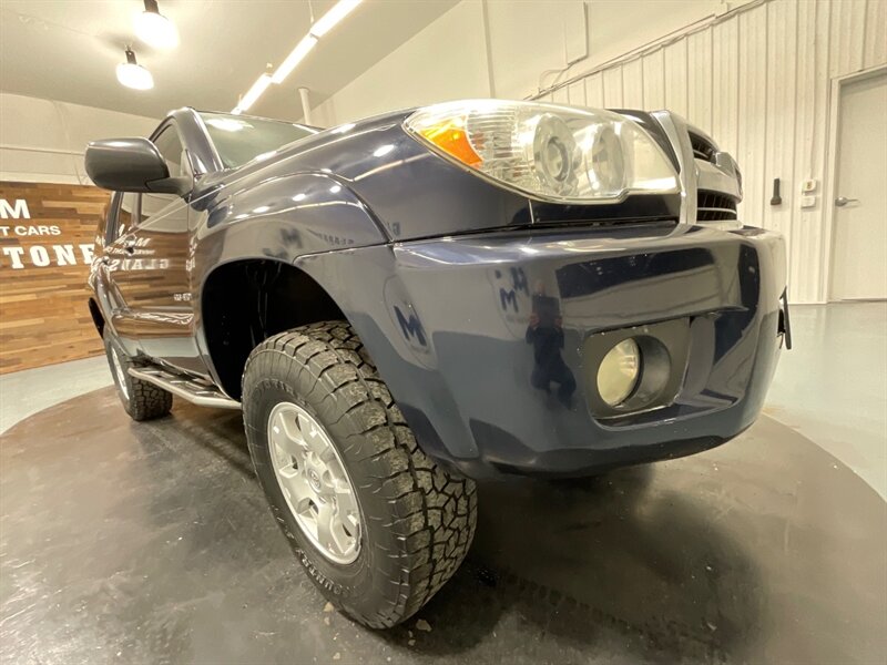 2006 Toyota 4Runner SR5 4X4 / 4.0L V6 / E-LOCKER / LIFTED /ZERO RUST   - Photo 32 - Gladstone, OR 97027