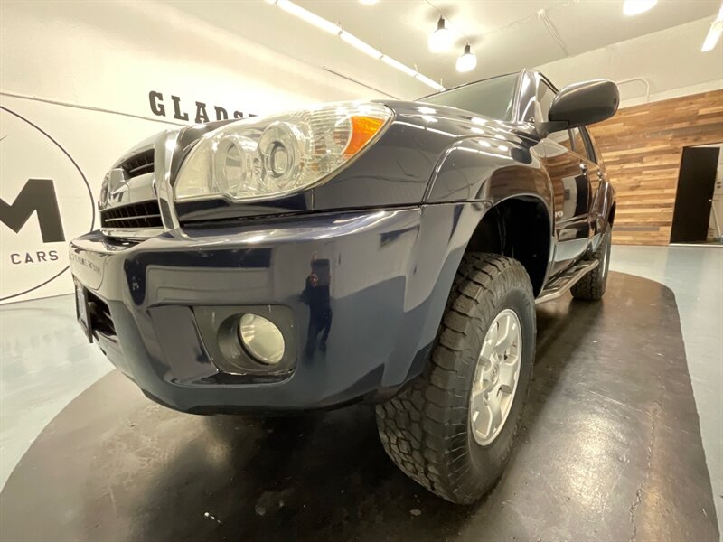 2006 Toyota 4Runner SR5 4X4 / 4.0L V6 / E-LOCKER / LIFTED /ZERO RUST   - Photo 31 - Gladstone, OR 97027