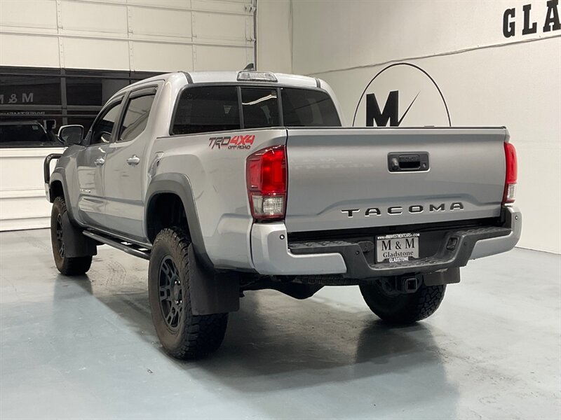 2016 Toyota Tacoma TRD Off-Road 4X4 / V6 / technology Pkg / LIFTED  / CRAWL CONTROL / ARB BUMPER / Navigation & Backup Camera / LOCAL TRUCK - Photo 6 - Gladstone, OR 97027