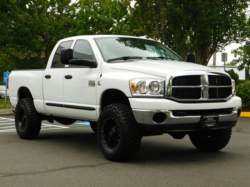 2007 Dodge Ram 3500 SLT QuadCab 4X4 5.9L Cummins Diesel 6-SPEED/LIFTED