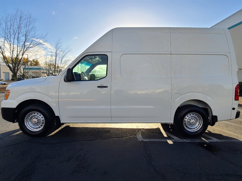 2016 Nissan NV 2500 HD CARGO VAN  HIGH ROOF / NEW TIRES / 1-OWNER  / 3/4 TON / LOCAL OREGON - Photo 3 - Portland, OR 97217