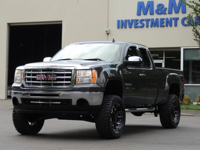 2010 GMC Sierra 1500 SLE / 4X4 / Leather / LIFTED LIFTED   - Photo 1 - Portland, OR 97217