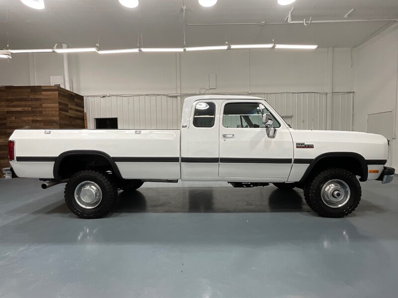 1993 Dodge RAM 250 LE Power Ram 250 Extended Cab 4X4 /5.9L DIESEL  / LOCAL TRUCK w. ZERO RUST / BRAND NEW TIRES / ONLY 167K MILES - Photo 4 - Gladstone, OR 97027