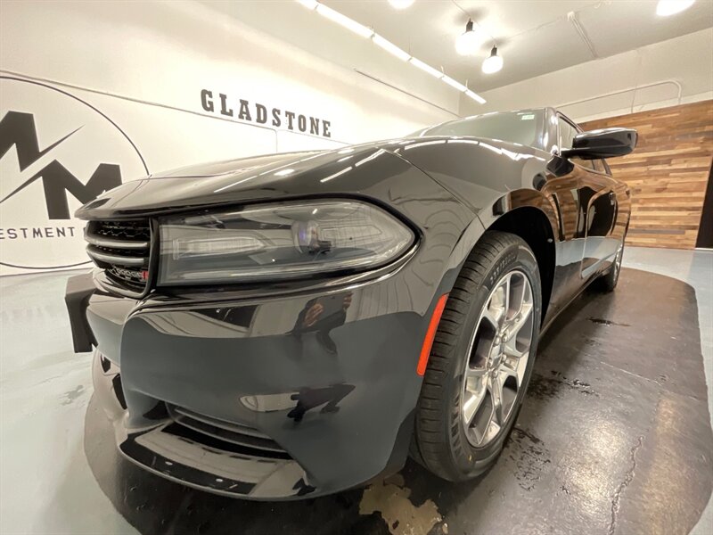 2016 Dodge Charger SE Sedan AWD / 1-OWNER LOCAL /NEW TIRES/ 52K MILES  / CLEAN - Photo 30 - Gladstone, OR 97027