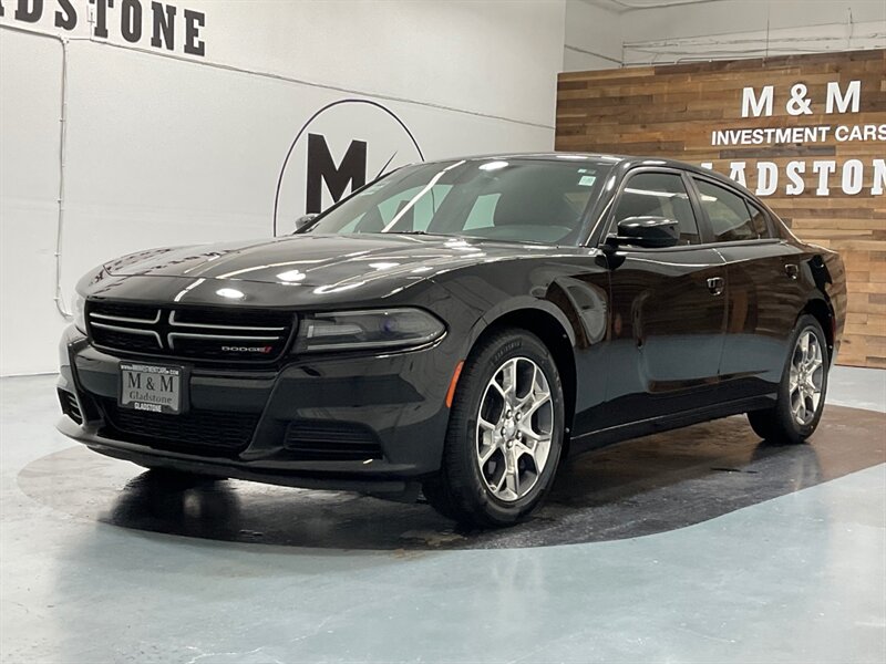 2016 Dodge Charger SE Sedan AWD / 1-OWNER LOCAL /NEW TIRES/ 52K MILES  / CLEAN - Photo 1 - Gladstone, OR 97027