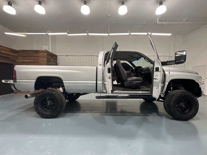 2001 Dodge Ram 2500 SLT 4dr Quad Cab 4X4/ 5.9L DISEL/ 5-SPEED / LIFTED  / 6-INC LIFT w. NEW WHEELS & TIRES / ZERO RUST  / ONLY 104,000 MILES - Photo 35 - Gladstone, OR 97027