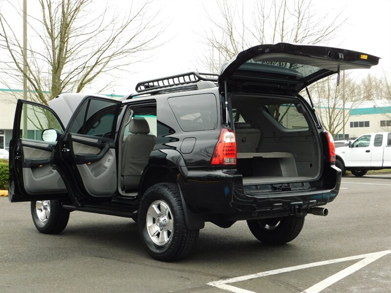 2008 Toyota 4Runner SR5 4X4 / Leather Heated Seats ...