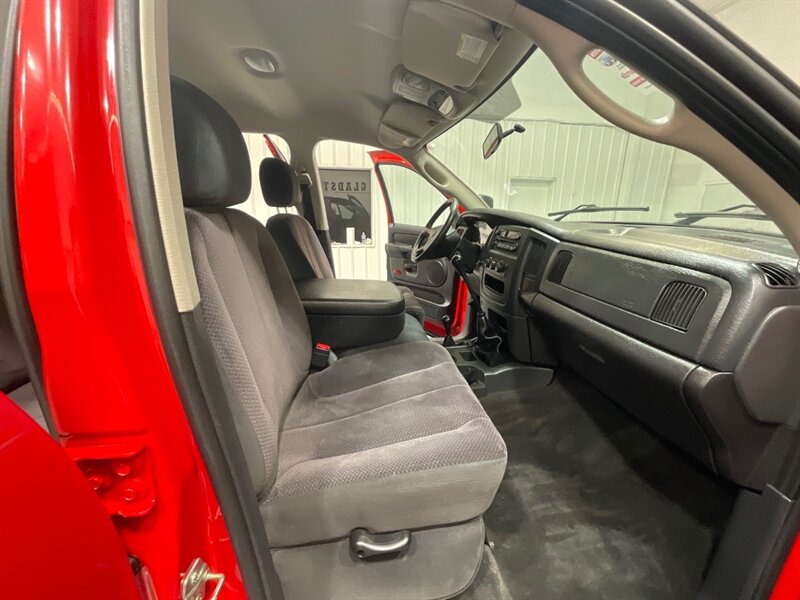 2003 Dodge Ram 2500 SLT 4X4 5.9L CUMMINS DIESEL /6-SPEED MANUAL / SHORT BED / ZERO RUST - Photo 14 - Gladstone, OR 97027