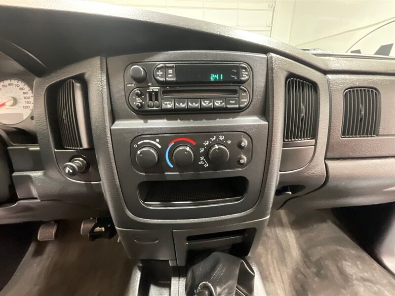 2003 Dodge Ram 2500 SLT 4X4 5.9L CUMMINS DIESEL /6-SPEED MANUAL / SHORT BED / ZERO RUST - Photo 17 - Gladstone, OR 97027