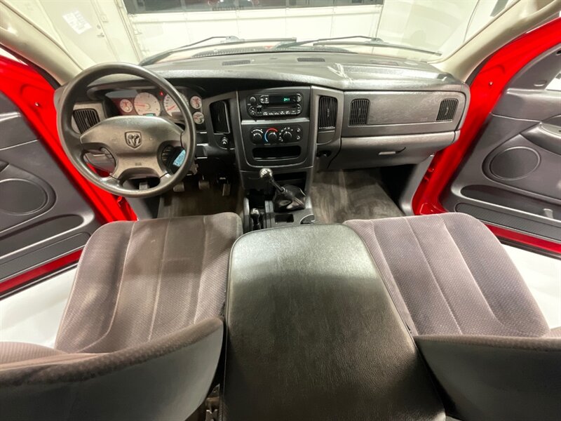 2003 Dodge Ram 2500 SLT 4X4 5.9L CUMMINS DIESEL /6-SPEED MANUAL / SHORT BED / ZERO RUST - Photo 33 - Gladstone, OR 97027