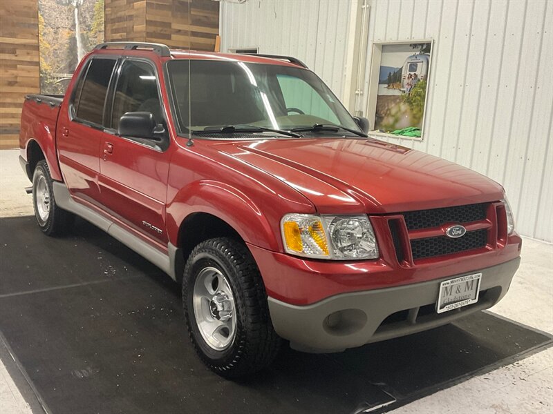 2002 Ford Explorer Sport Trac Sport Utility Pickup / 4.0L V6 / 5-SPEED MANUAL  / 1-OWNER LOCAL / RUST FREE / ONLY 111,000 MILES - Photo 2 - Gladstone, OR 97027