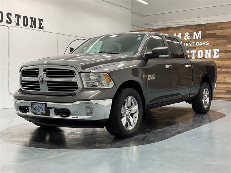 2016 RAM 1500 Big Horn Crew Cab 4X4 / 5.7L V8 HEMI / 76K MILES  / ZERO RUST - Photo 58 - Gladstone, OR 97027