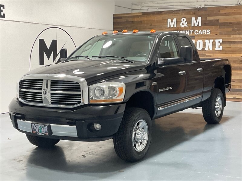 Black Clearcoat 2006 Dodge RAM 2500 Laramie Quad Cab 4WD Pickup Truck Four-Wheel Drive Automatic
