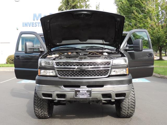 2005 Chevrolet Silverado 2500 LS / 4X4 / 6.6L DURAMAX DIESEL / LIFTED LIFTED   - Photo 31 - Portland, OR 97217