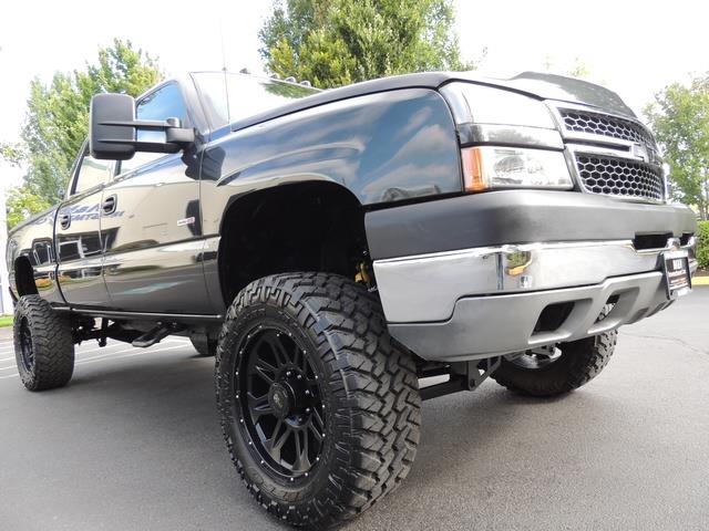 2005 Chevrolet Silverado 2500 LS / 4X4 / 6.6L DURAMAX DIESEL / LIFTED LIFTED   - Photo 10 - Portland, OR 97217