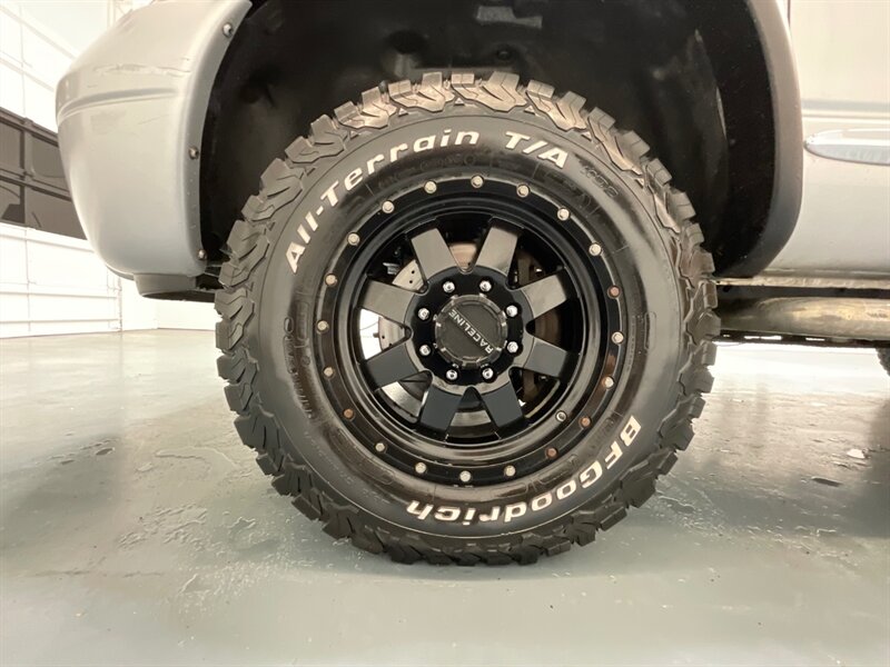 2006 Dodge Ram 2500 Laramie 4X4 / 5.9L CUMMINS DIESEL / Leather Heated / SHORT BED / Spray in Bed liner / LOCAL w. ZERO RUST - Photo 23 - Gladstone, OR 97027