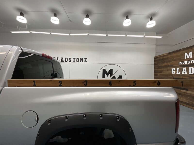 2006 Dodge Ram 2500 Laramie 4X4 / 5.9L CUMMINS DIESEL / Leather Heated / SHORT BED / Spray in Bed liner / LOCAL w. ZERO RUST - Photo 9 - Gladstone, OR 97027