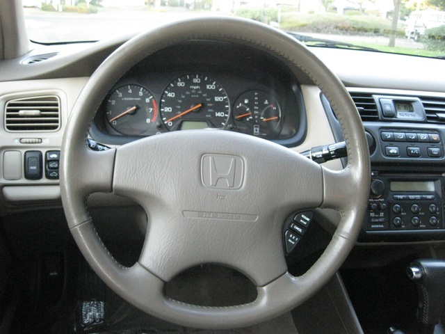 2000 Honda Accord EX   - Photo 26 - Portland, OR 97217