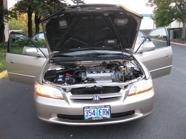 2000 Honda Accord EX   - Photo 15 - Portland, OR 97217