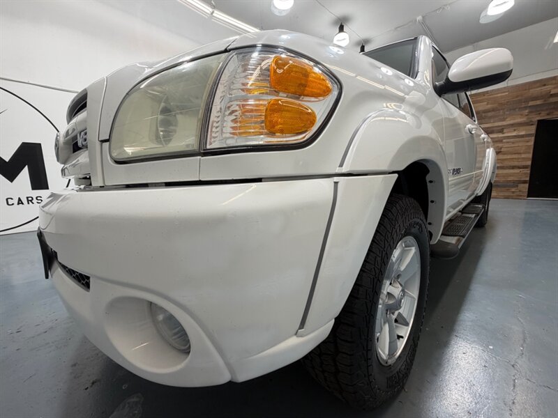 2004 Toyota Tundra Limited 4X4 4.7L V8 / ZERO RUST / 71K MILES / Towing Pkg / Power Sliding rear window - Photo 50 - Gladstone, OR 97027