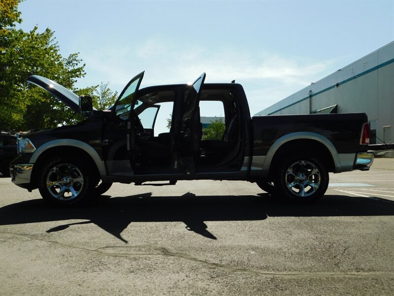 2017 RAM 1500 Laramie Crew Cab 4X4 /V8 HEMI/1-OWNER/14,000 MILES   - Photo 26 - Portland, OR 97217