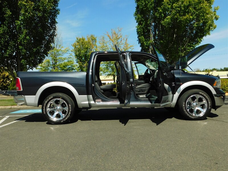 2017 RAM 1500 Laramie Crew Cab 4X4 /V8 HEMI/1-OWNER/14,000 MILES   - Photo 29 - Portland, OR 97217