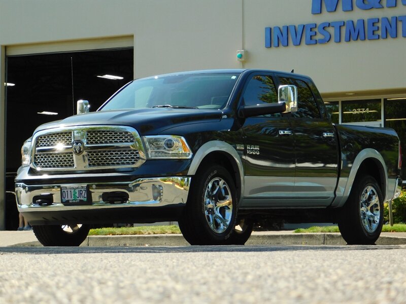 2017 RAM 1500 Laramie Crew Cab 4X4 /V8 HEMI/1-OWNER/14,000 MILES   - Photo 44 - Portland, OR 97217