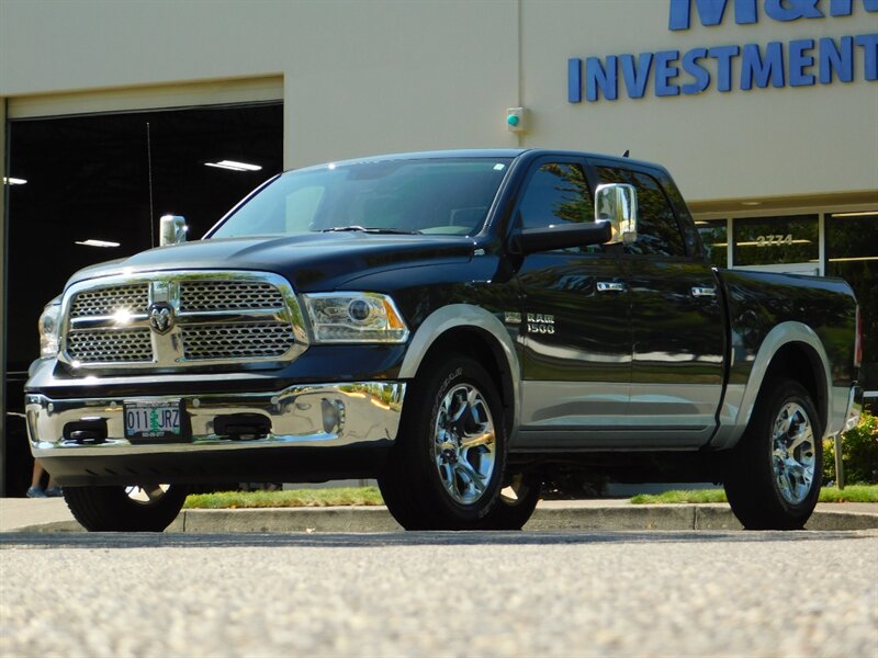 2017 RAM 1500 Laramie Crew Cab 4X4 /V8 HEMI/1-OWNER/14,000 MILES   - Photo 43 - Portland, OR 97217