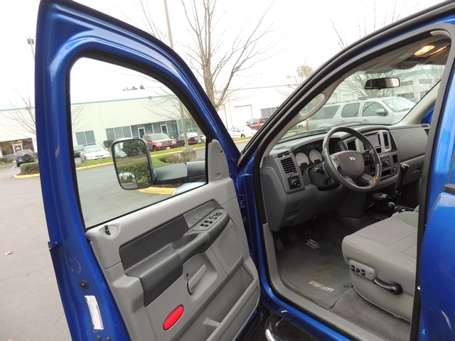 2007 Dodge Ram 3500 SLT Big Horn/ 4X4/ 5.9L Diesel / 6-SPEED / LNG BED   - Photo 13 - Portland, OR 97217