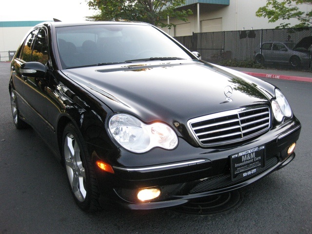 2007 Mercedes-Benz C230 Sport Pkg   - Photo 41 - Portland, OR 97217