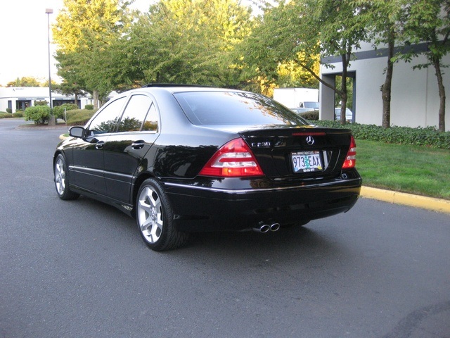 2007 Mercedes-Benz C230 Sport Pkg   - Photo 3 - Portland, OR 97217