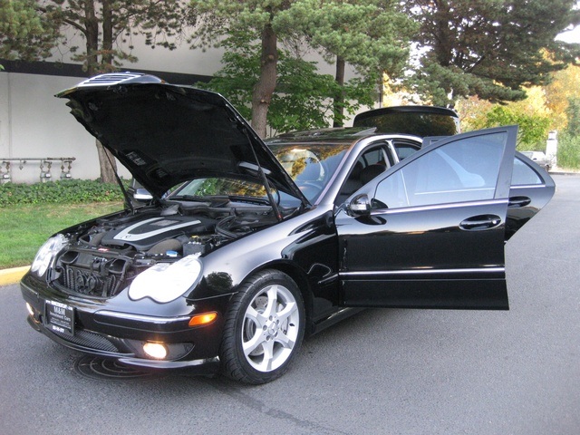 2007 Mercedes-Benz C230 Sport Pkg   - Photo 8 - Portland, OR 97217