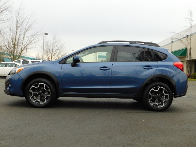 2013 Subaru XV Crosstrek 2.0i Limited / AWD / Leather / Camera / 1-OWNER - Photo 3 - Portland, OR 97217