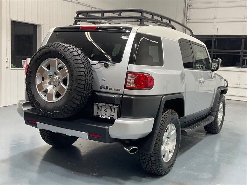 2008 Toyota FJ Cruiser Sport Utility 4X4 / LOCAL SUV w. ZERO RUST / Rear Diff Locks / Excel Cond - Photo 7 - Gladstone, OR 97027