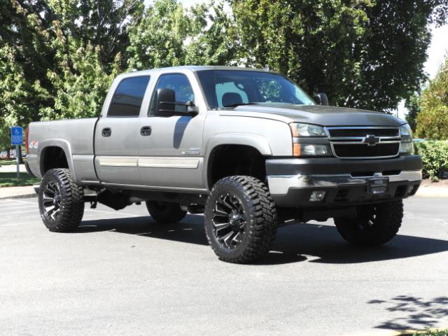 2006 Chevrolet Silverado 2500 LT / Crew Cab / 4X4 / DURAMAX DIESEL ...